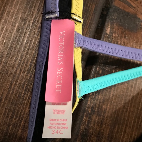 Victoria’s Secret Bikini Top - Picture 3 of 3